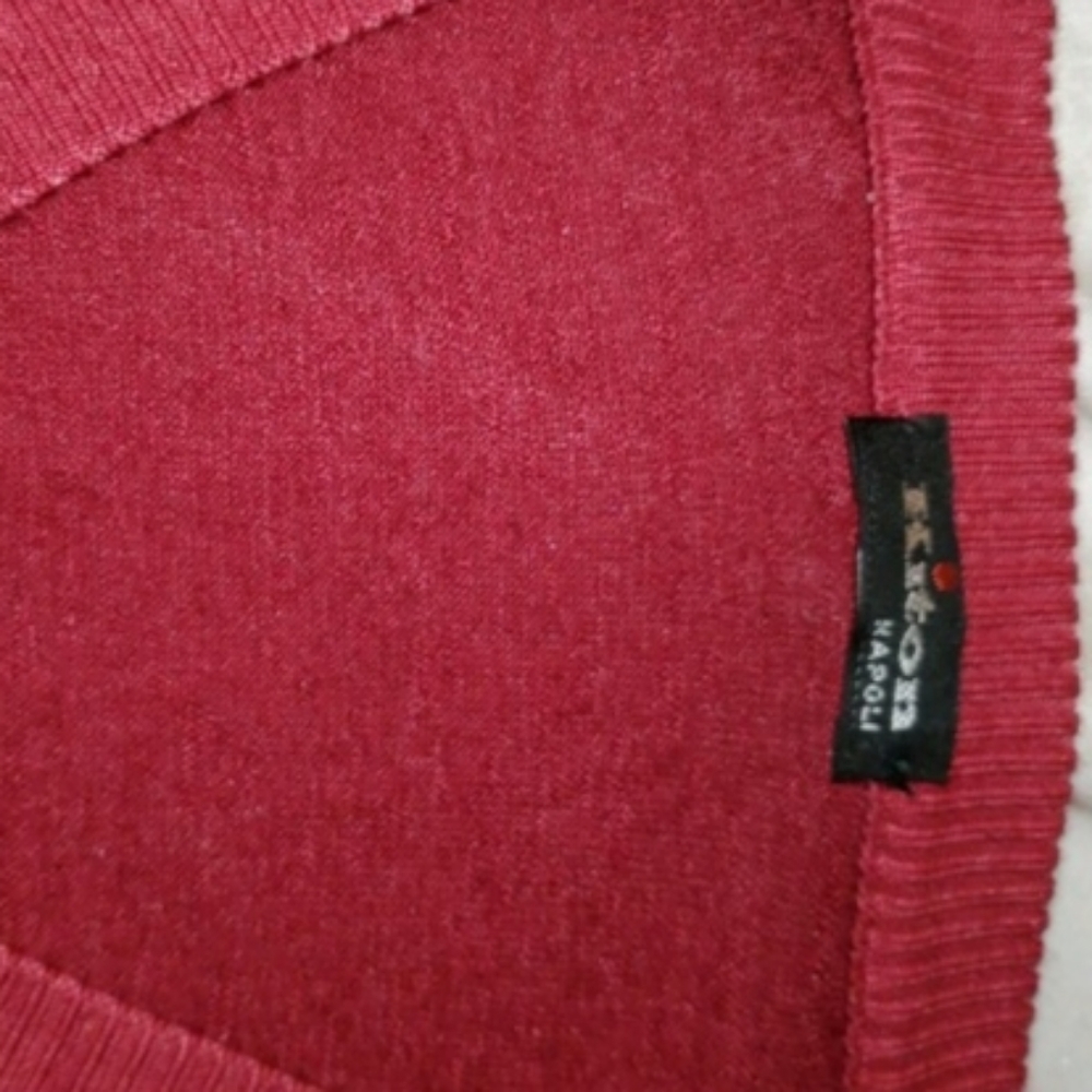 Kiton NWT cashmere and silk v-neck sweater